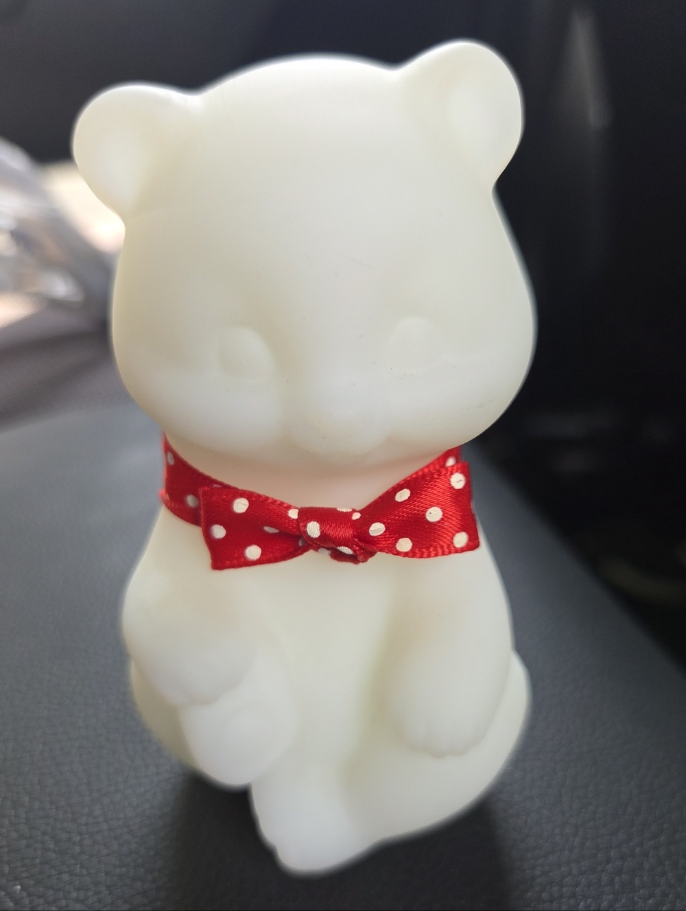 Vintage Fenton Sitting Bear Satin Glass Figurine *3.5"
